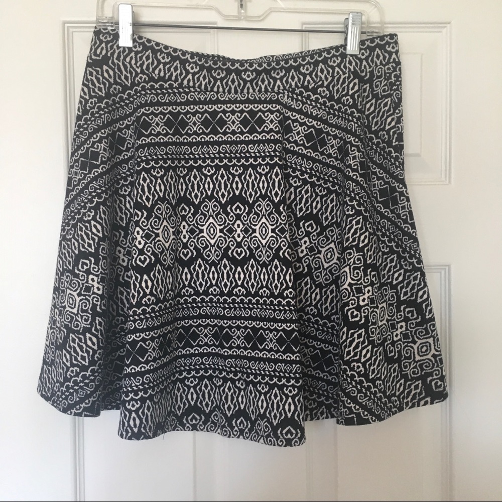 American Rag patterned casual skirt